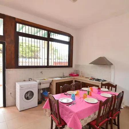 Casa Ida A Tatil Evi Punta Prosciutto